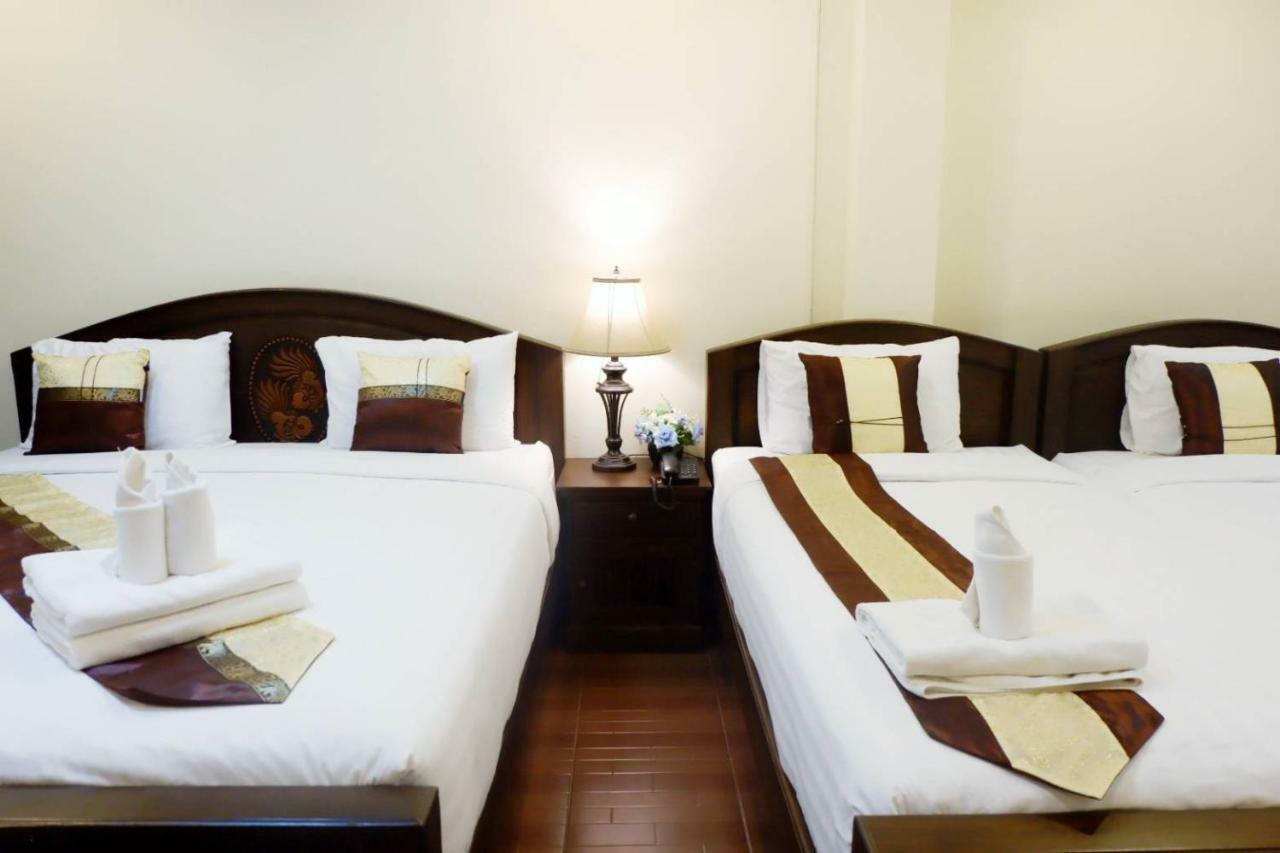 NanBaanKhun Hotel Buitenkant foto