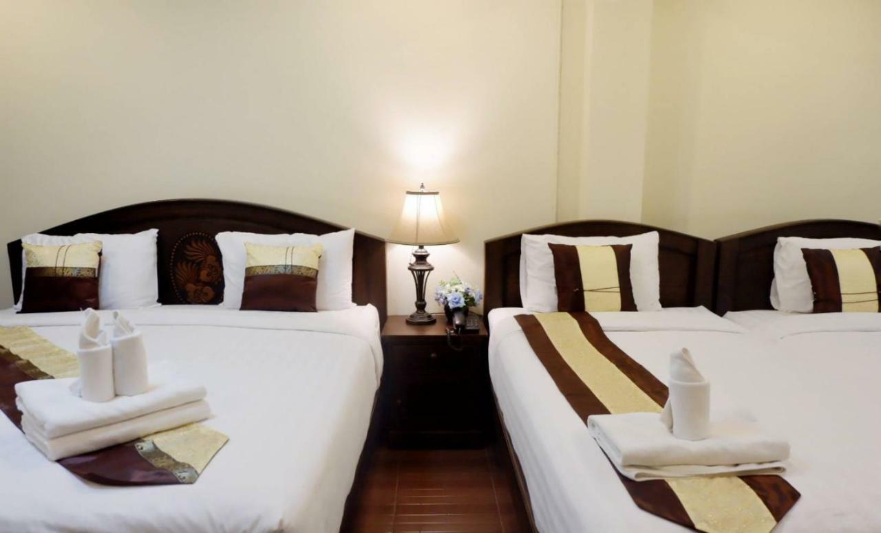 NanBaanKhun Hotel Buitenkant foto